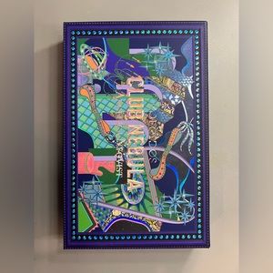 Kaleidos cosmetics x Angelica Nyqvist Club Nebula palette